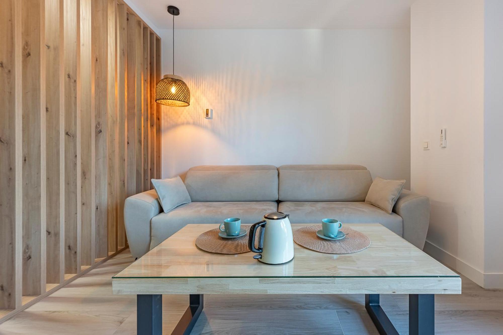 Dolmen Group-apartment Martiricos Apartment Málaga